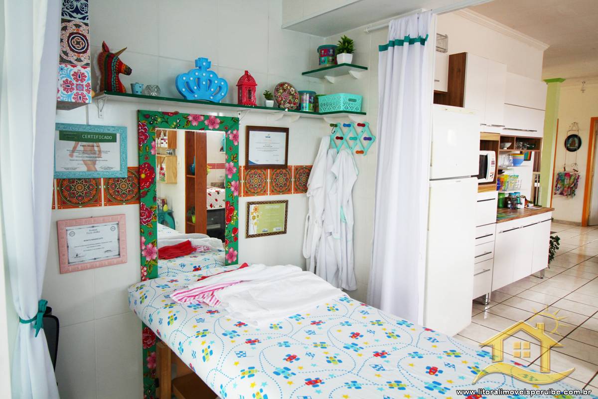 Casa no bairro Centro, Lado Linha