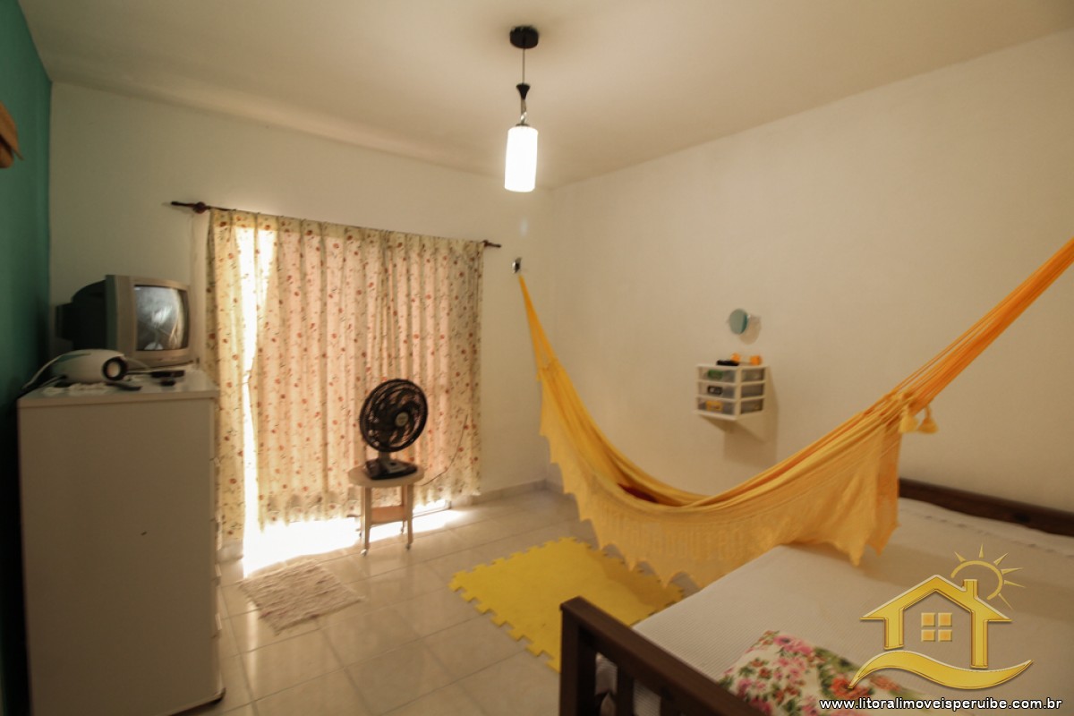 Casa no bairro Centro, Lado Linha