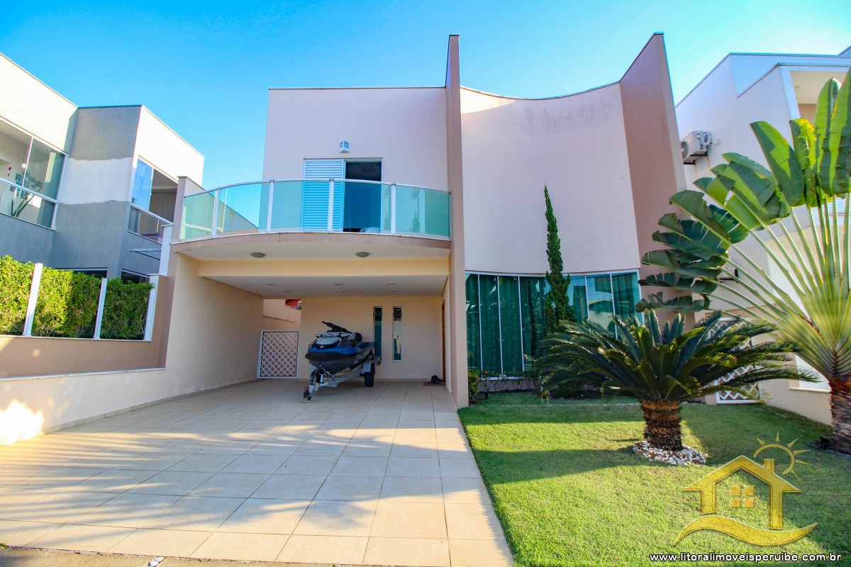 Casa no bairro Residencial Três Marias, Pós Linha