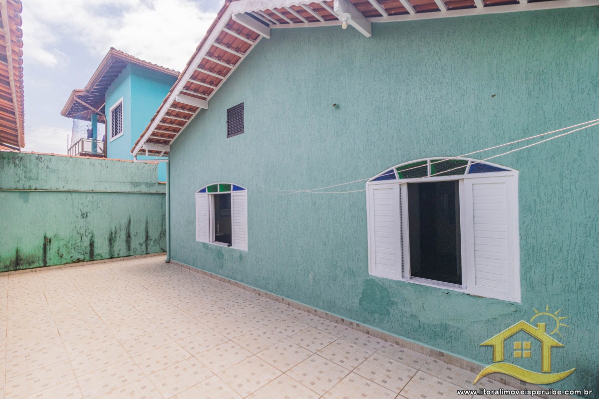 Casa no bairro Jardim Peruíbe, Pós Linha