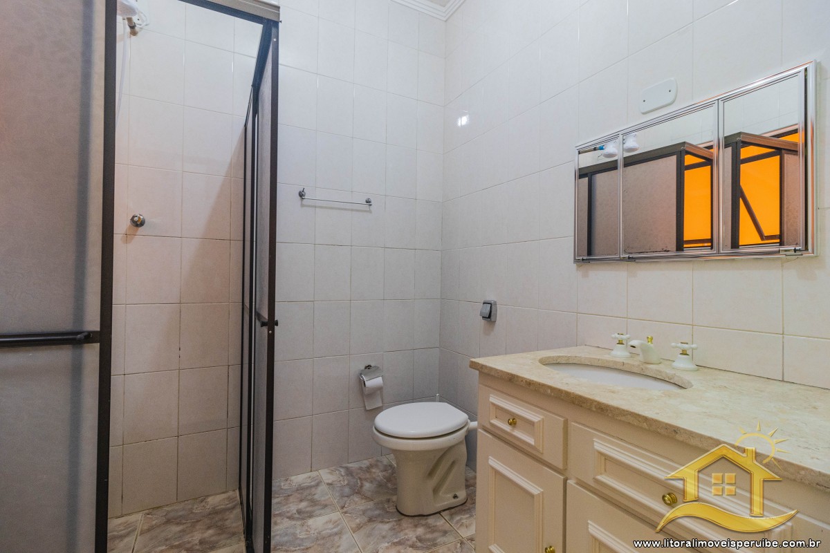 Casa no bairro Jardim Peruíbe, Pós Linha
