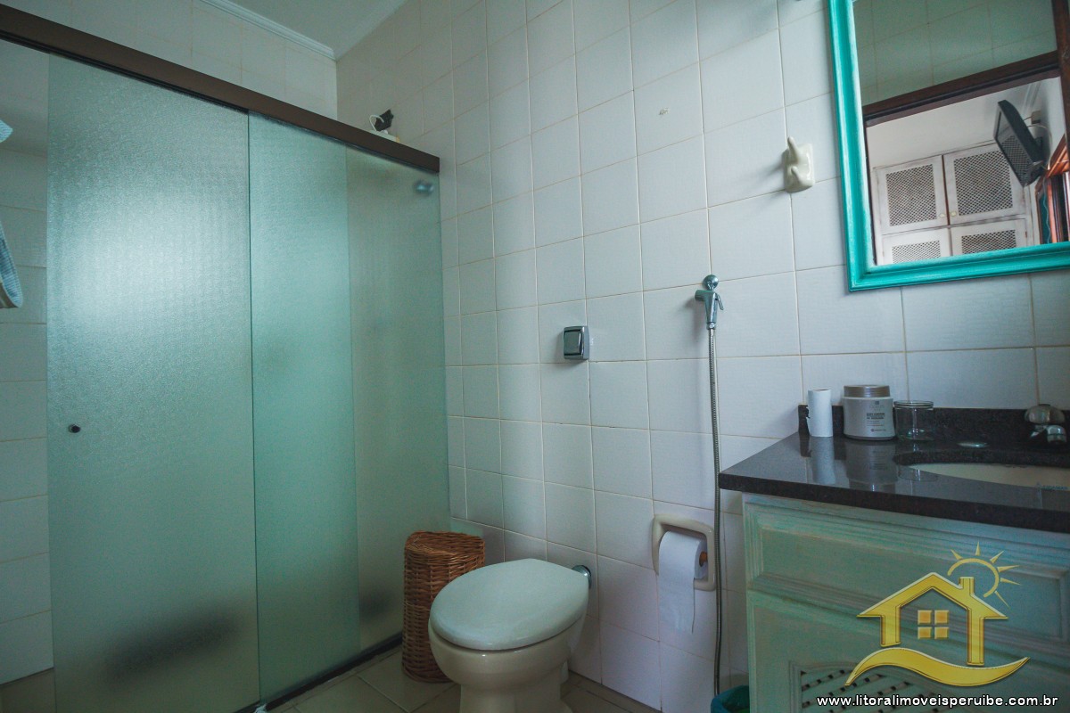 Casa no bairro Bougainvillée II, Lado Linha