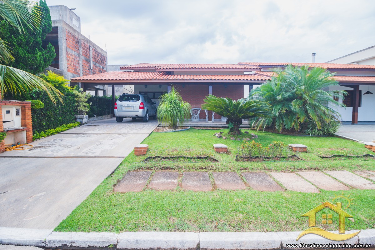 Casa no bairro Bougainvillée II, Lado Linha