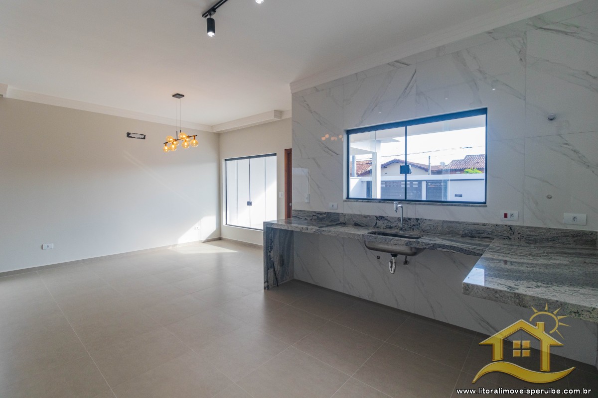 Casa no bairro Jardim Márcia, Lado Linha