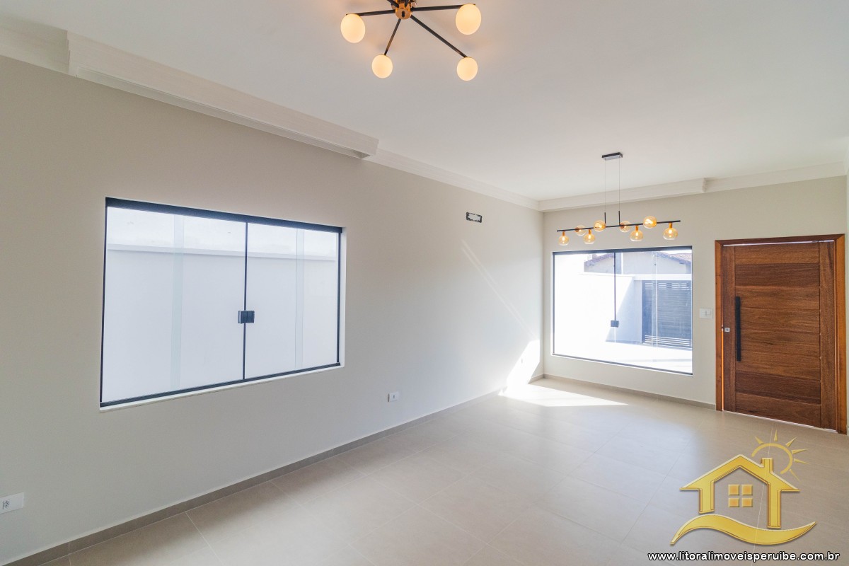 Casa no bairro Jardim Márcia, Lado Linha