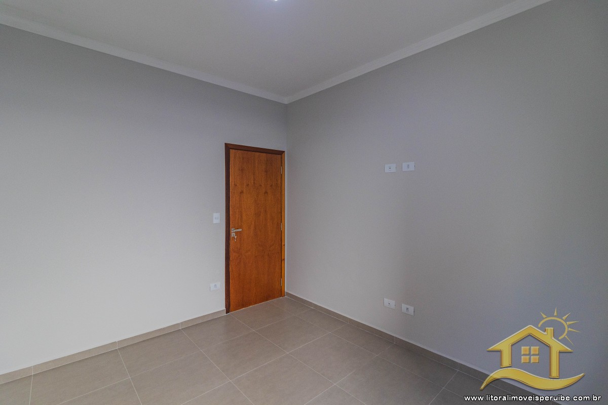 Casa no bairro Jardim Márcia, Lado Linha