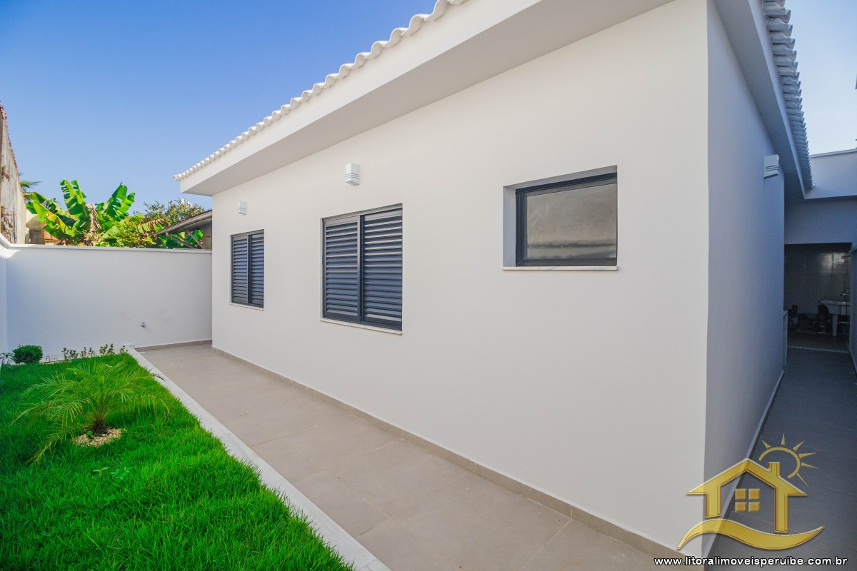 Casa no bairro Jardim Márcia, Lado Linha