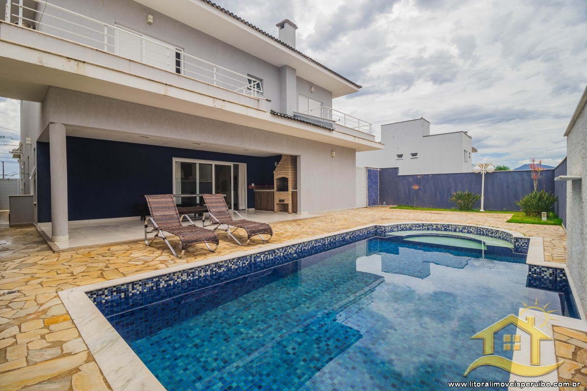Casa no bairro Bougainvillée IV, Pós Linha