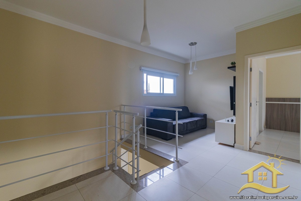 Casa no bairro Bougainvillée IV, Pós Linha