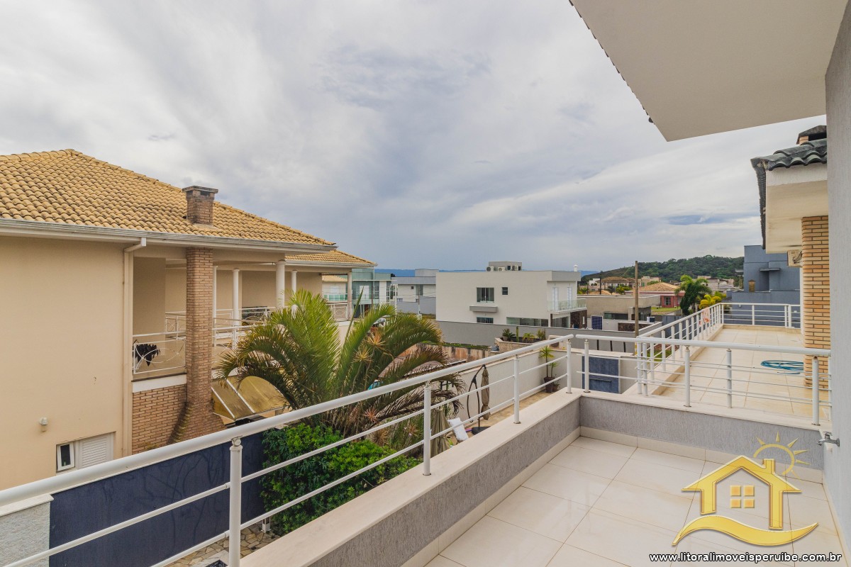 Casa no bairro Bougainvillée IV, Pós Linha