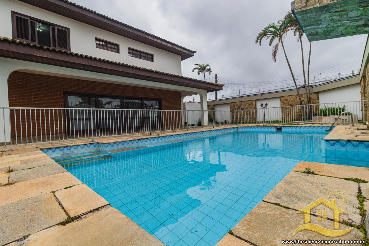 Casa no bairro Centro, Lado Linha