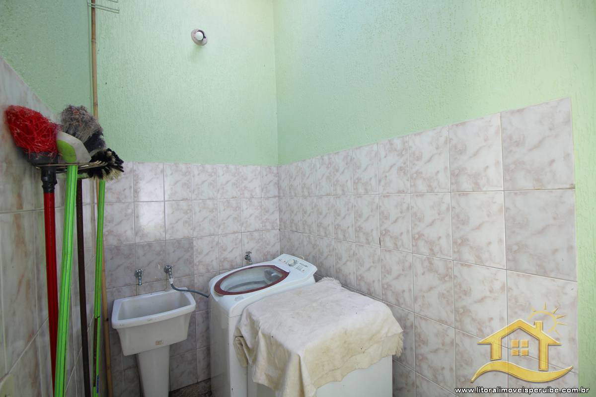 Casa no bairro Maria Helena Novaes, Lado Linha