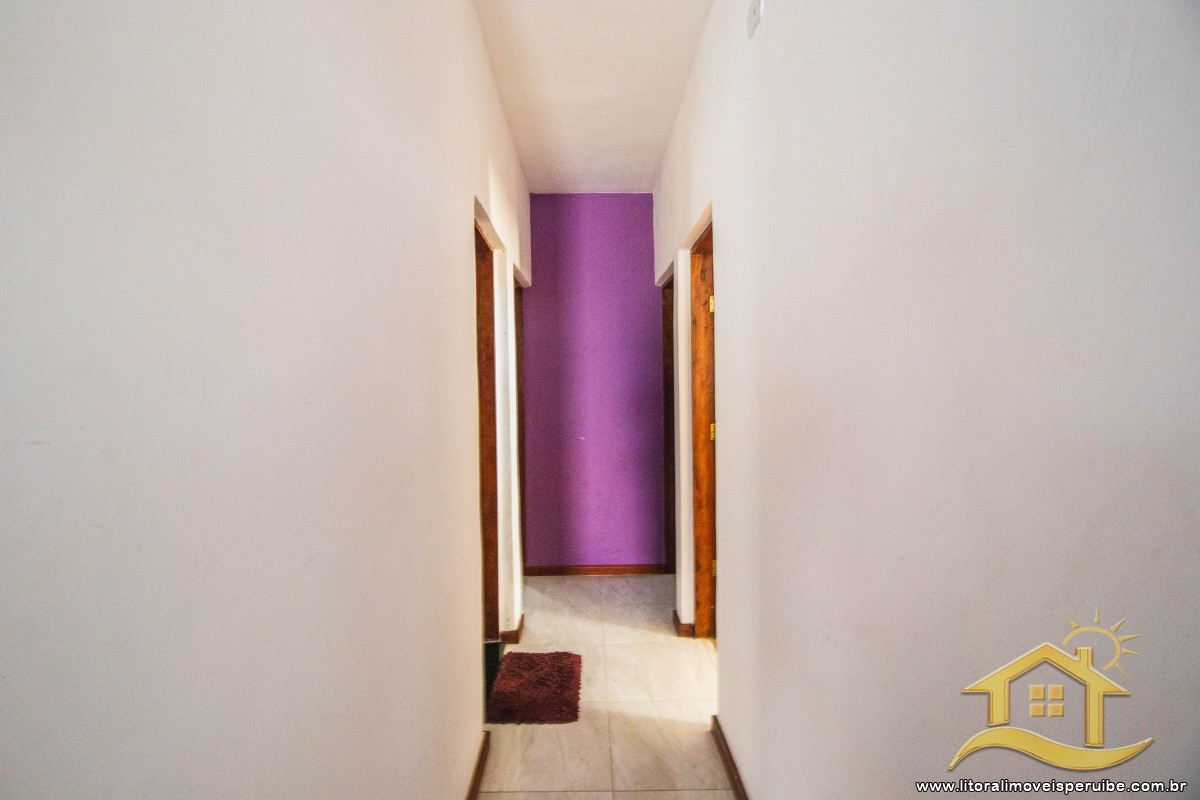 Casa no bairro Belmira Novaes, Lado Praia