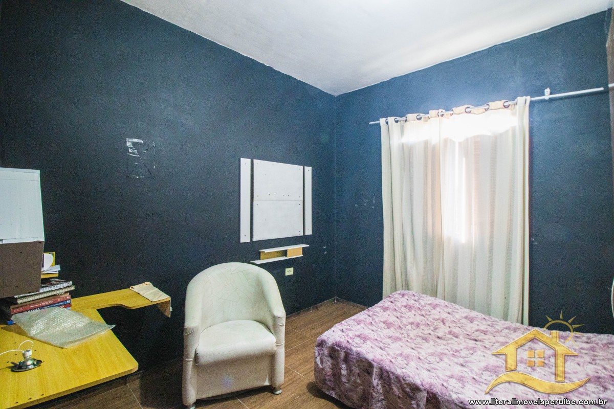 Casa no bairro Belmira Novaes, Lado Praia