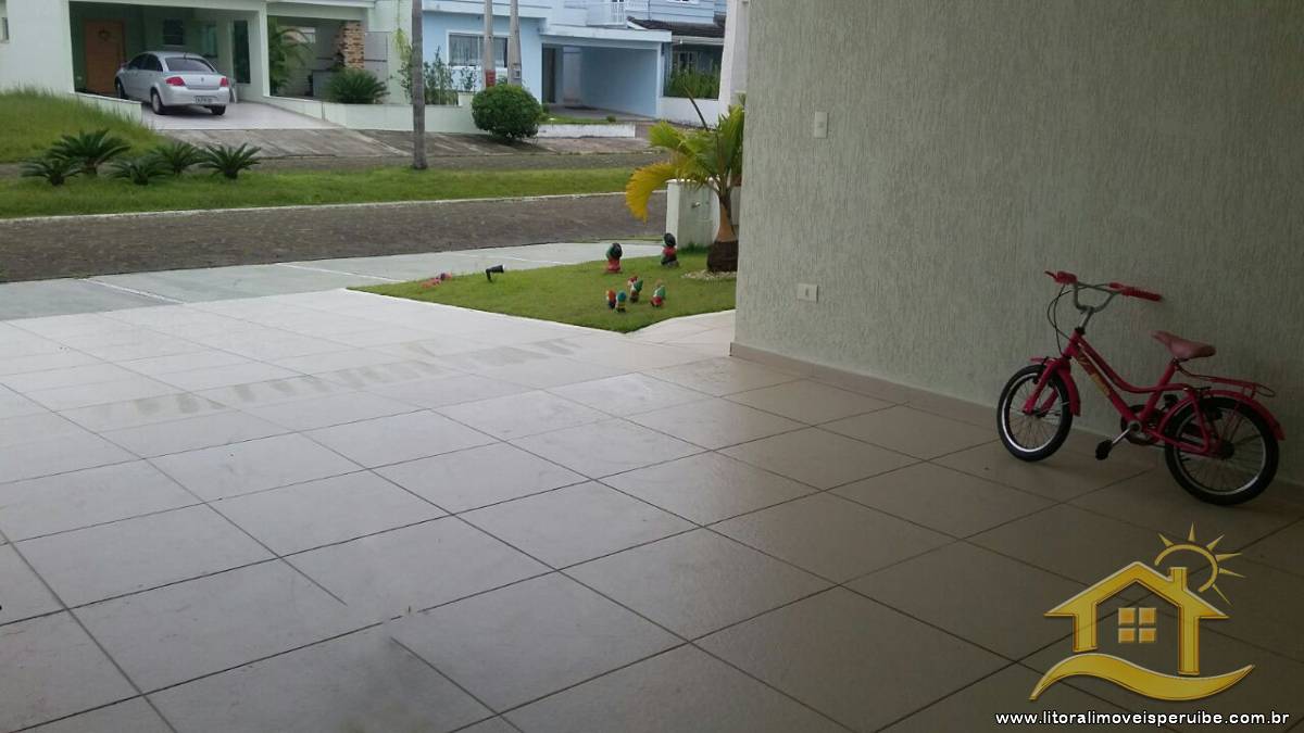Casa no bairro Residencial Três Marias, Pós Linha