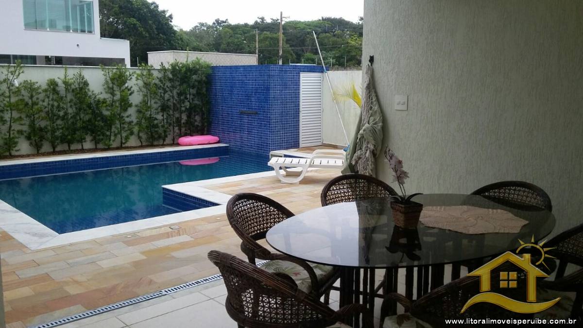 Casa no bairro Residencial Três Marias, Pós Linha