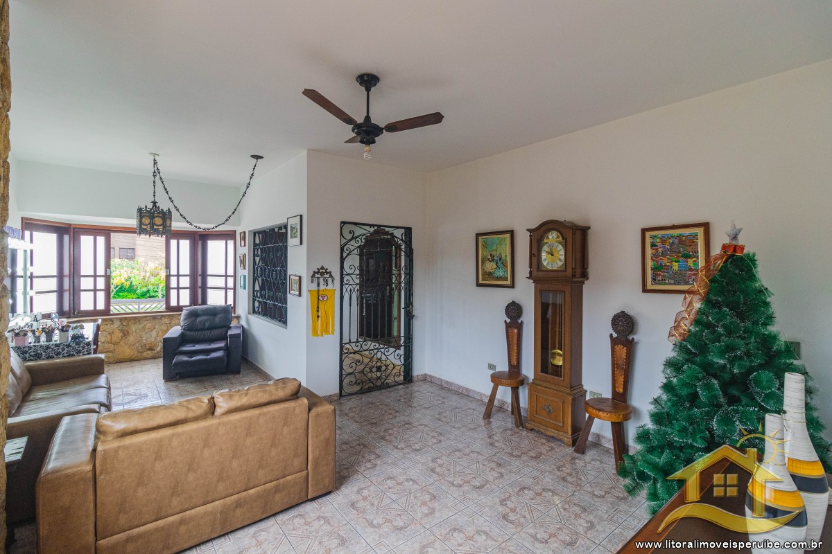 Casa no bairro Stella Maris, Lado Linha