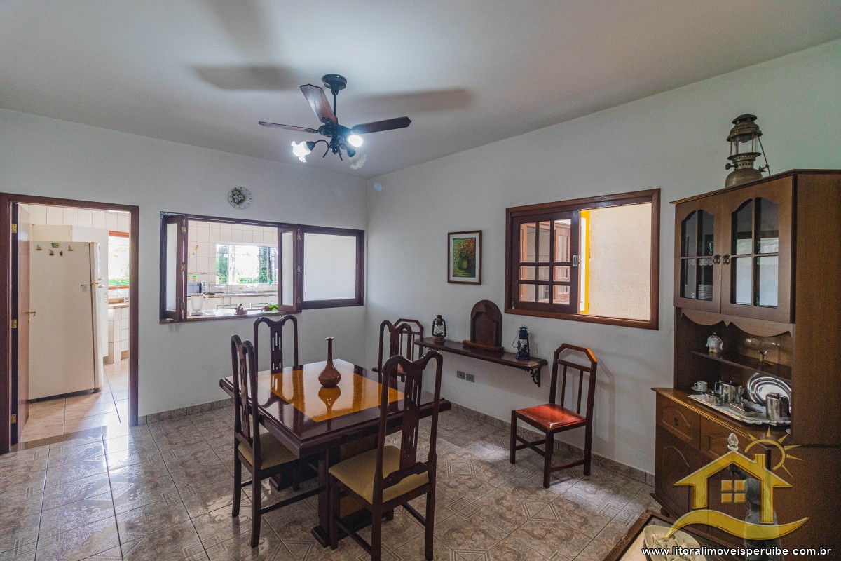 Casa no bairro Stella Maris, Lado Linha