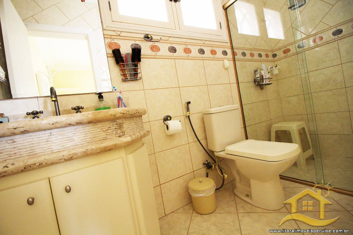 Casa no bairro Oásis, Lado Linha