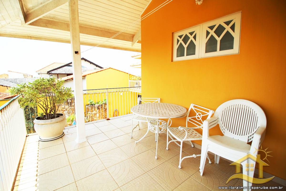 Casa no bairro Oásis, Lado Linha