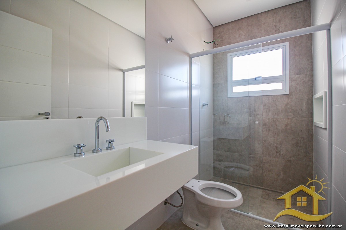 Casa no bairro Bougainvillée IV, Pós Linha