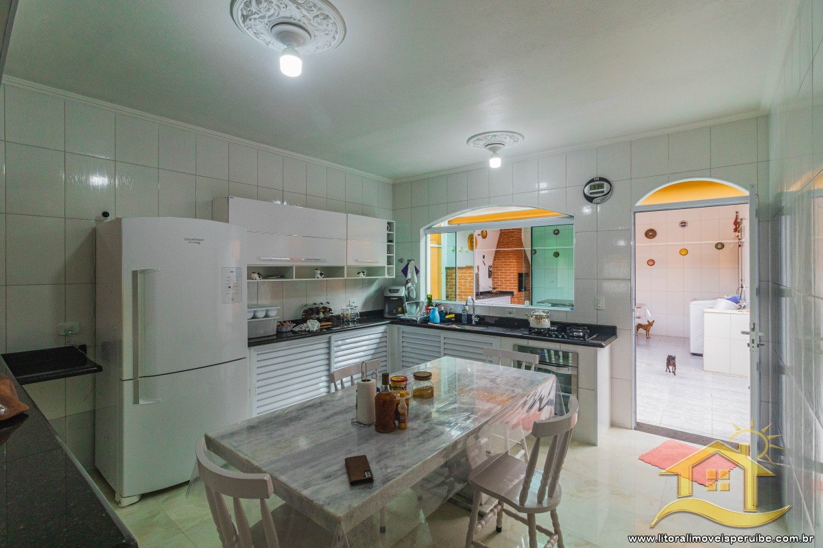 Casa no bairro Oásis, Pós Linha