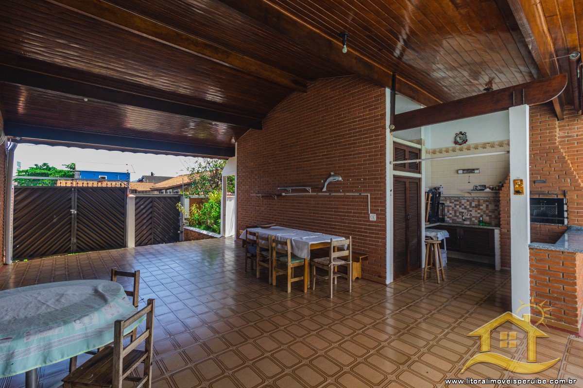 Casa no bairro Oásis, Lado Linha