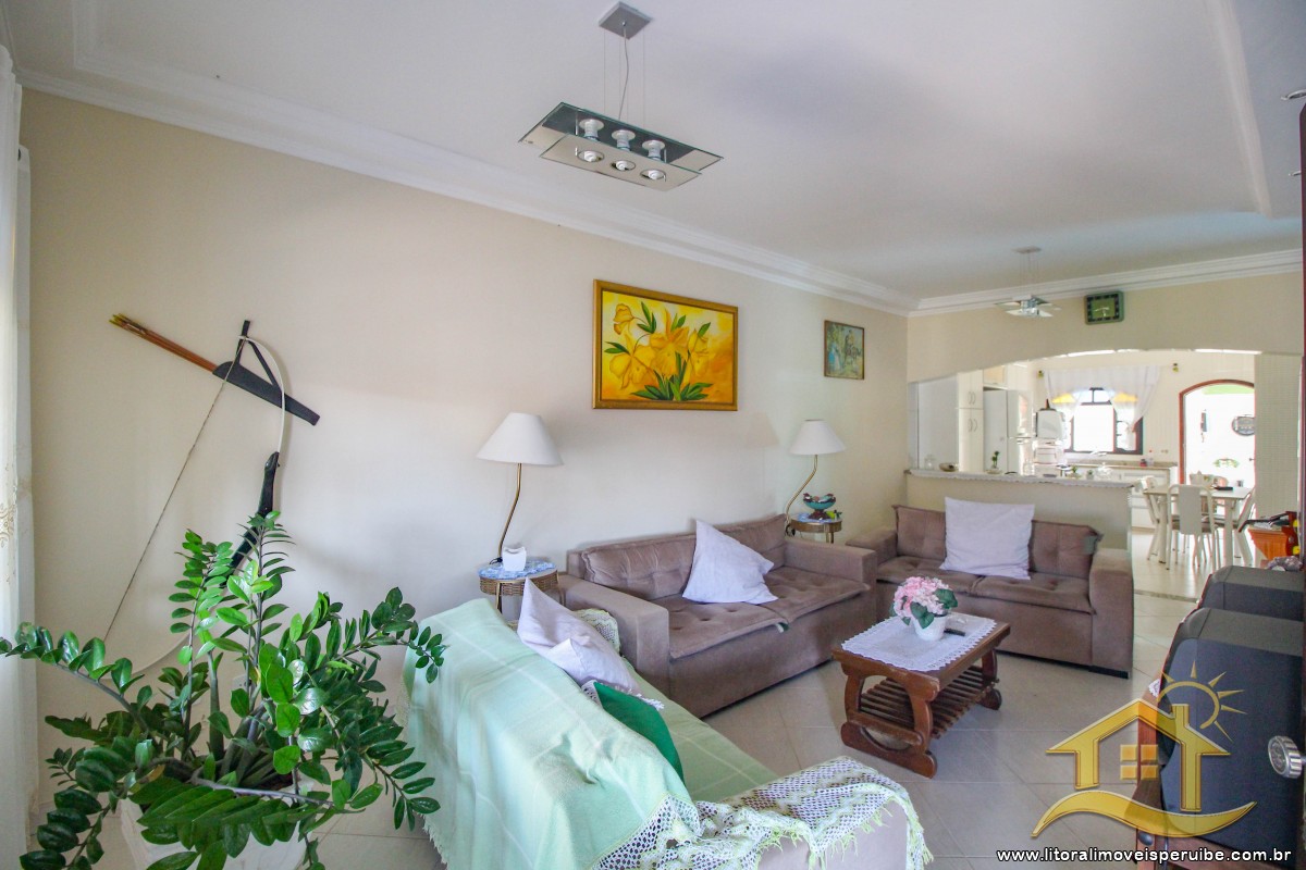 Casa no bairro Continental, Lado Linha