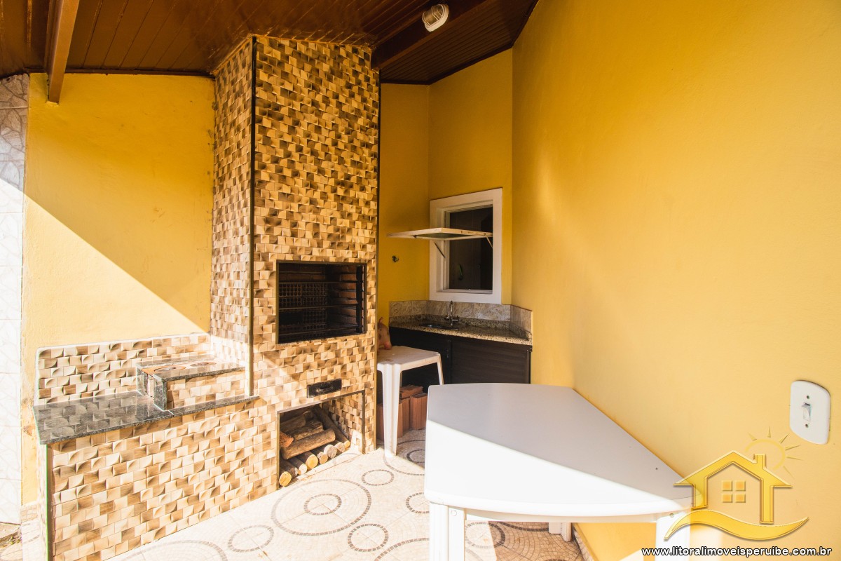 Casa no bairro Oásis, Lado Linha