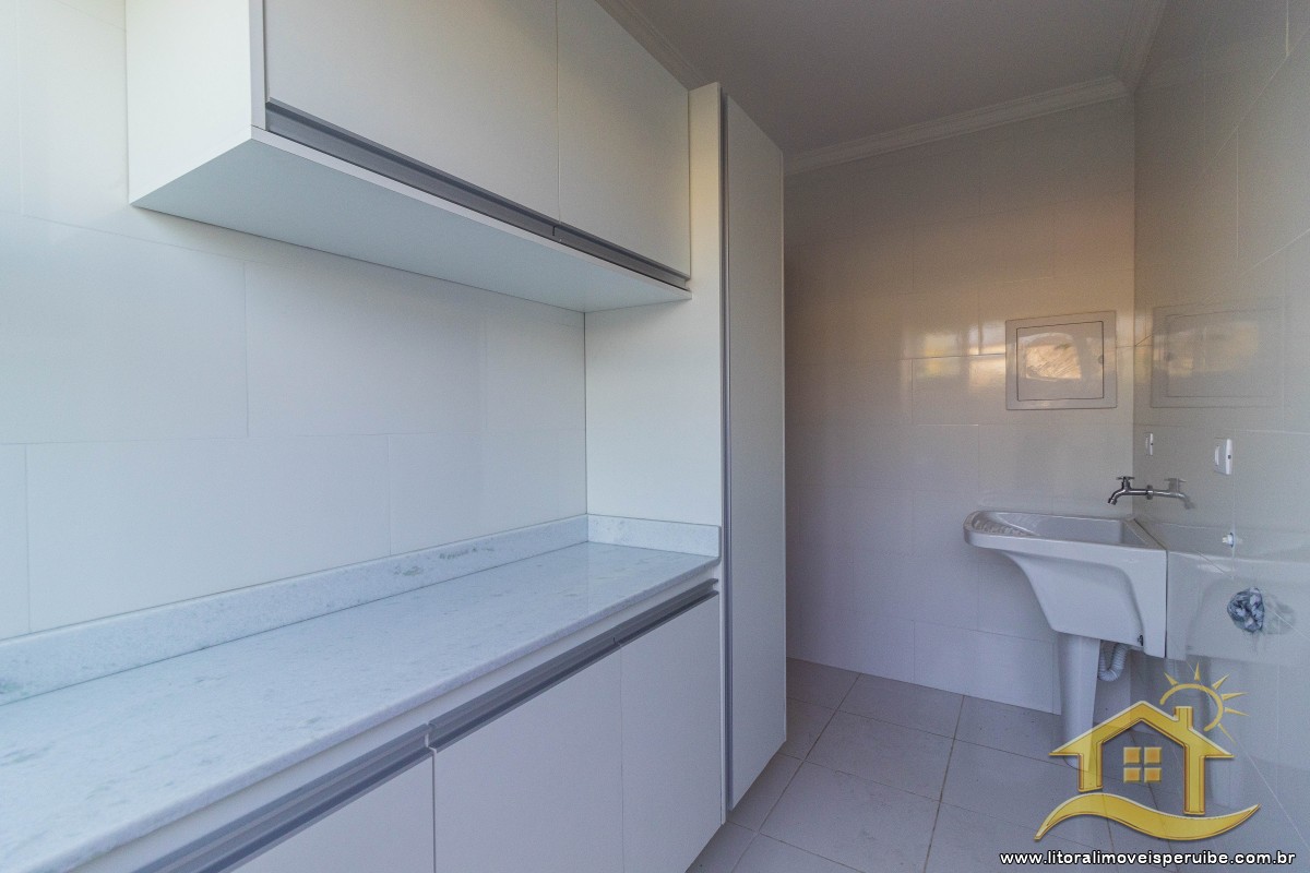 Casa no bairro Bougainvillée IV, Pós Linha