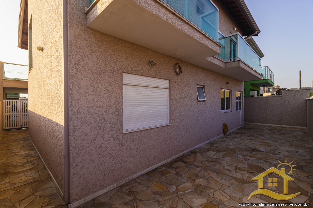 Casa no bairro Bougainvillée IV, Pós Linha