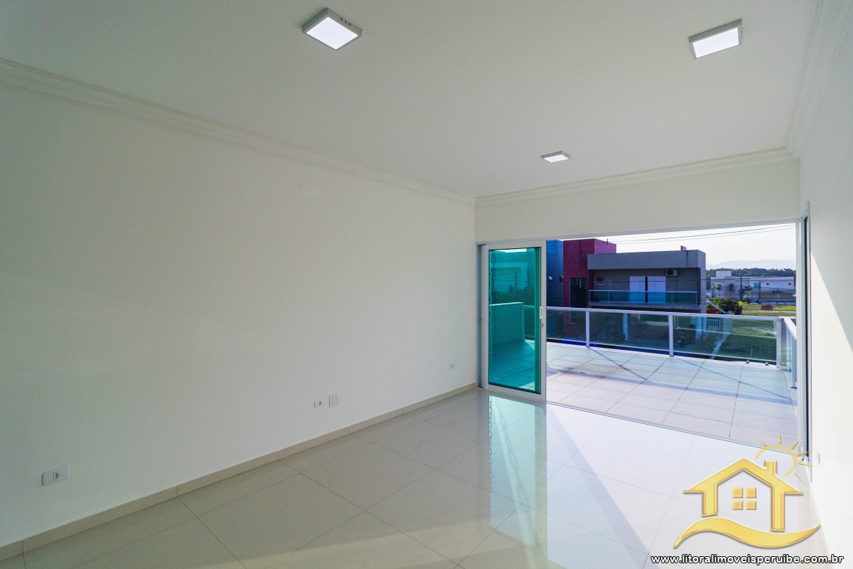 Casa no bairro Bougainvillée IV, Pós Linha