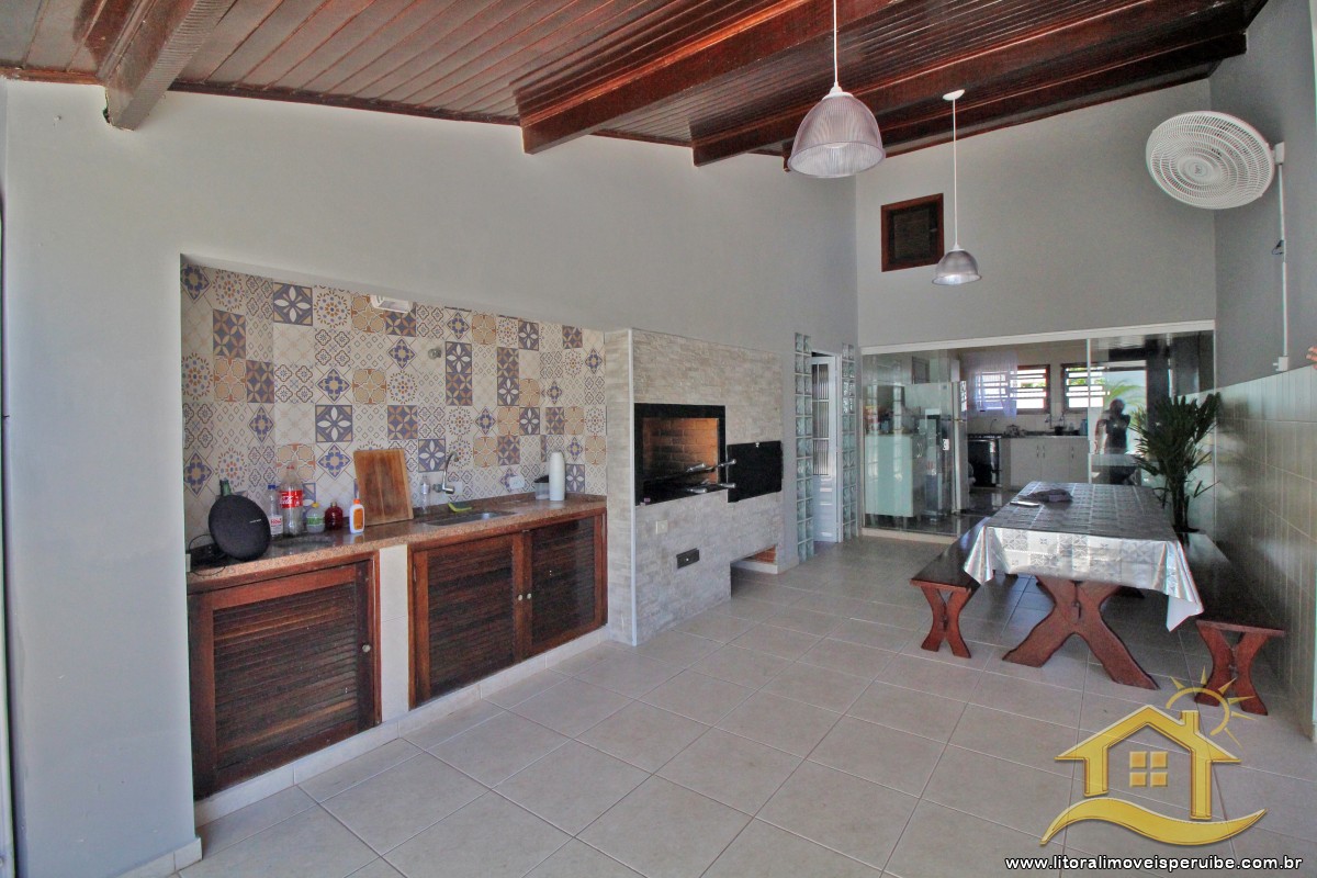 Casa no bairro Oásis, Lado Linha