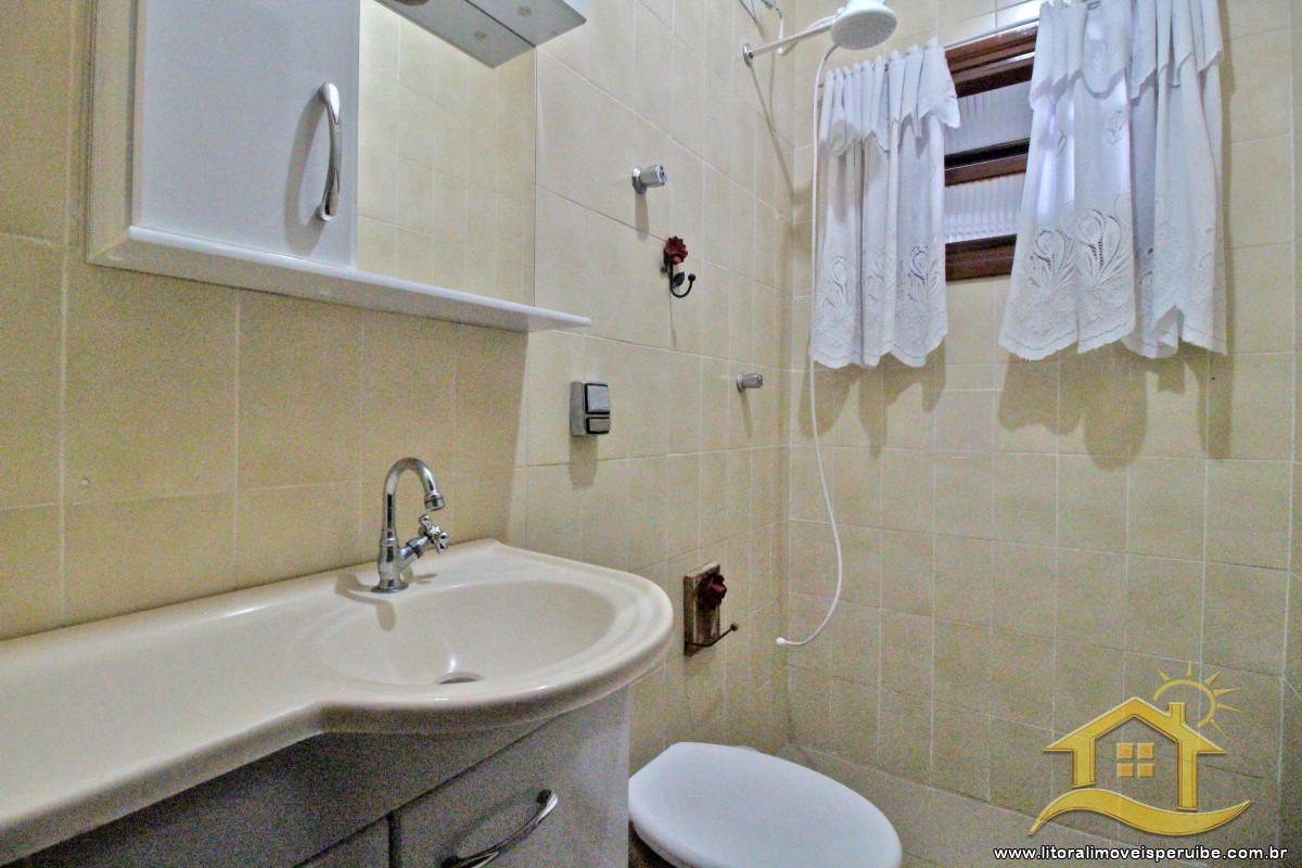Casa no bairro Oásis, Lado Linha