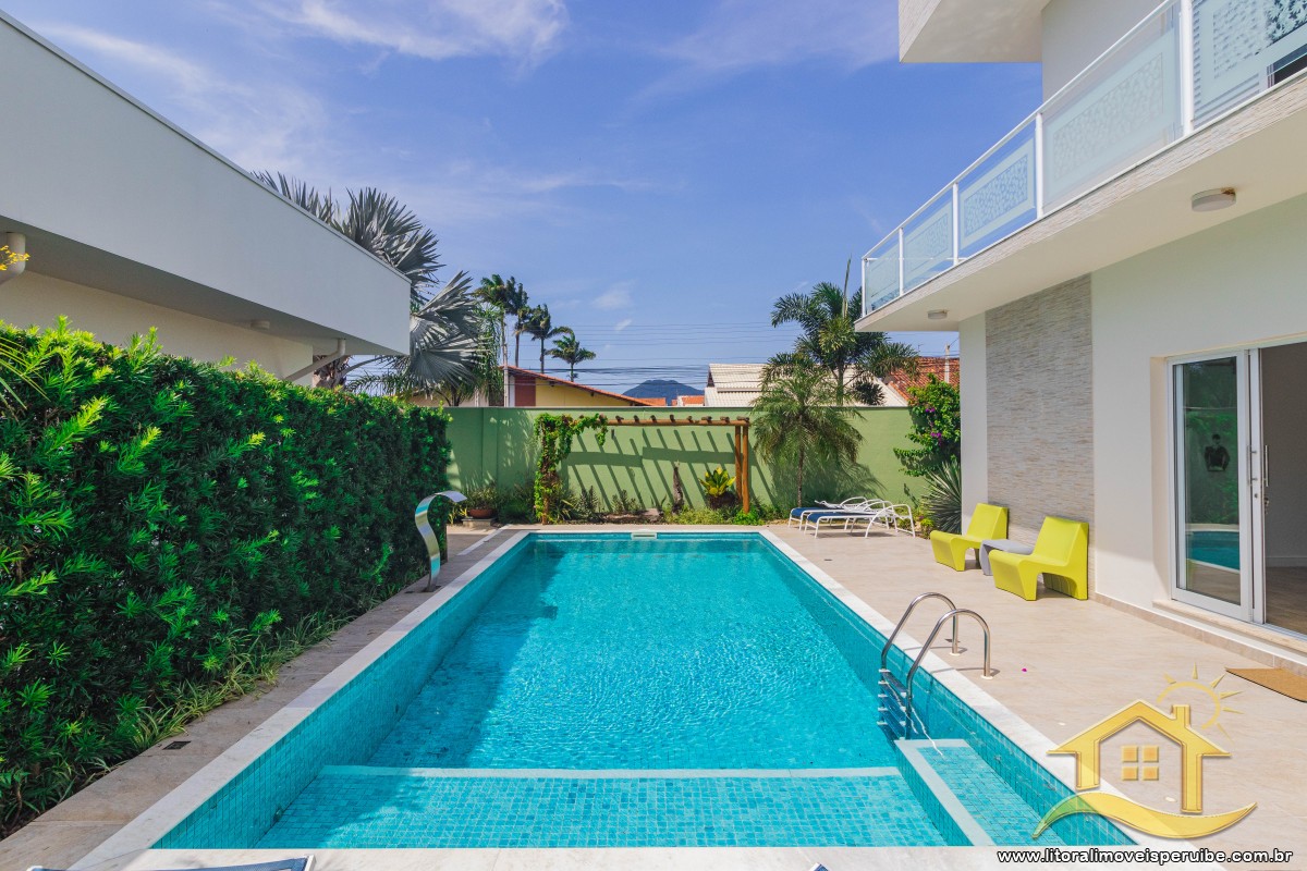Casa no bairro Três Marias, Lado Linha