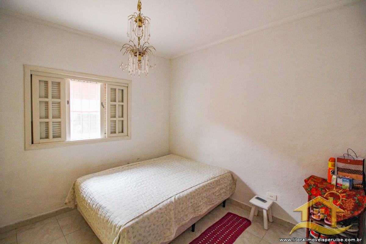 Casa no bairro Jardim Peruíbe, Pós Linha