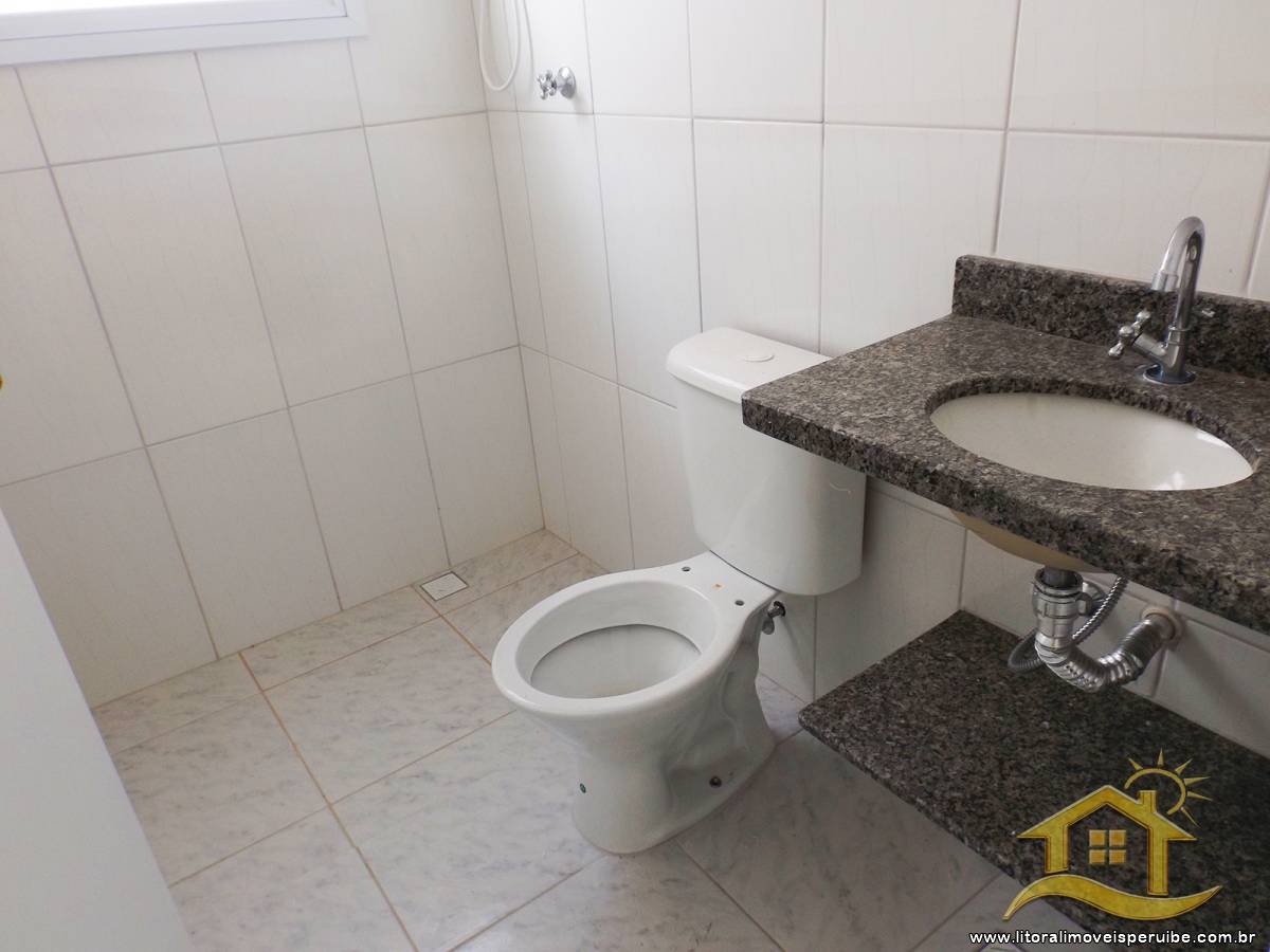 Casa no bairro Centro, Lado Linha
