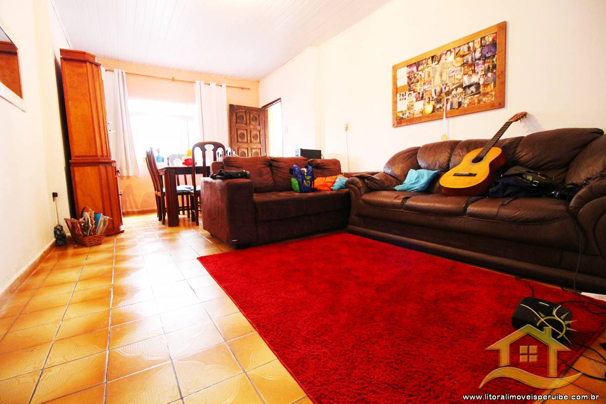 Casa no bairro Centro, Lado Linha