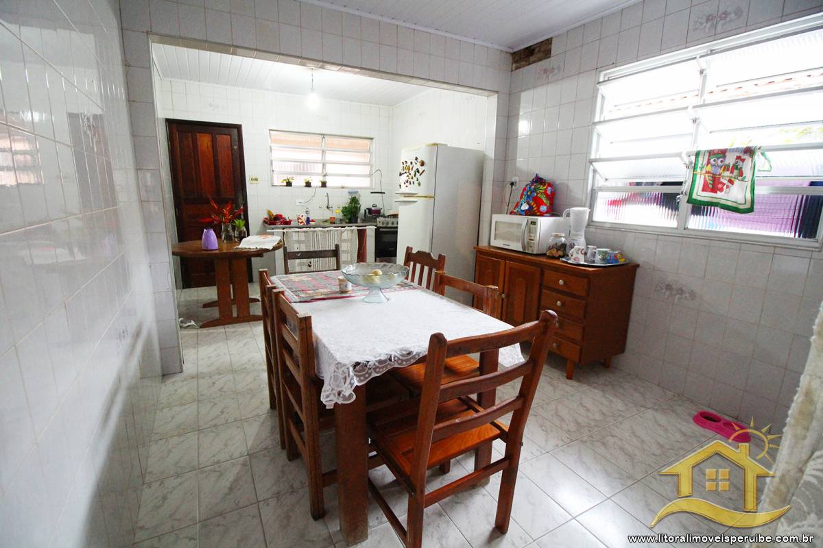 Casa no bairro Centro, Lado Linha