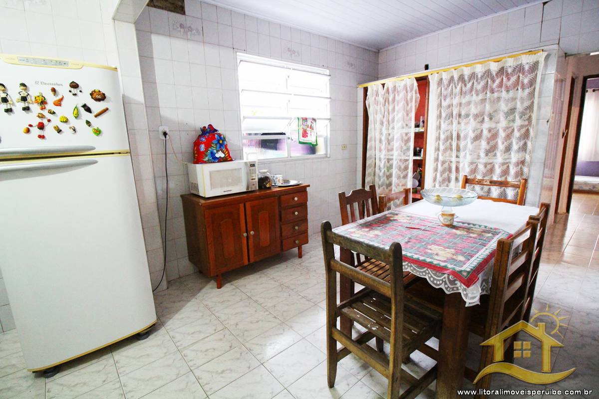 Casa no bairro Centro, Lado Linha
