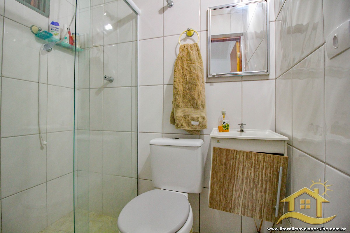 Casa no bairro Belmira Novaes, Lado Linha
