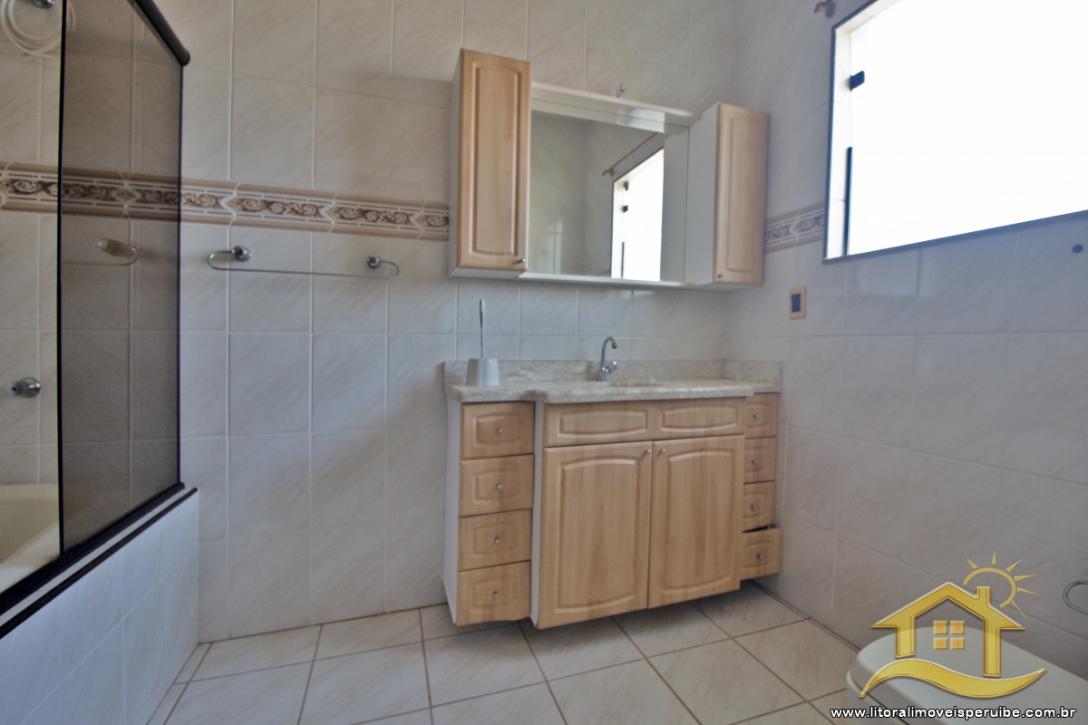 Casa no bairro Oásis, Lado Linha
