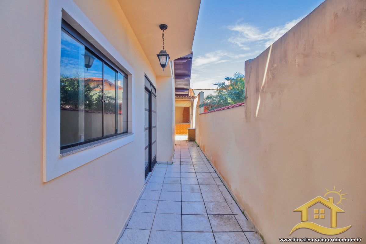 Casa no bairro Oásis, Lado Linha