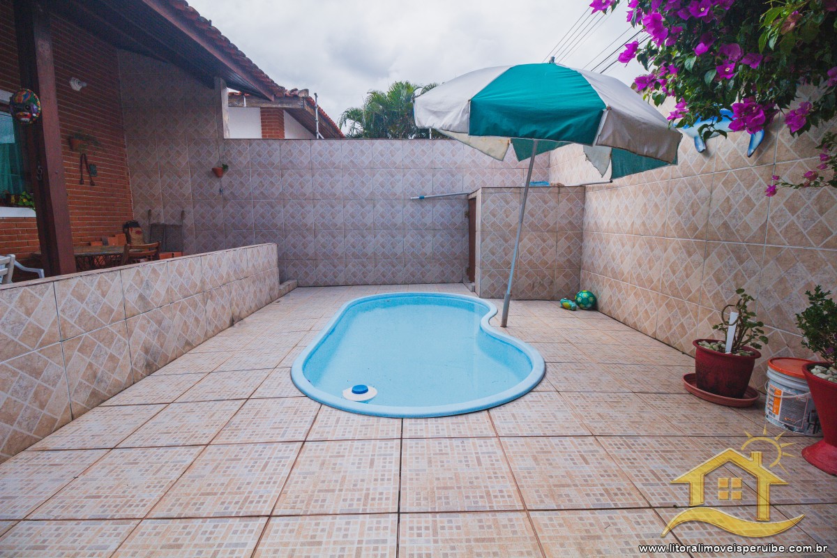 Casa no bairro Oásis, Lado Linha