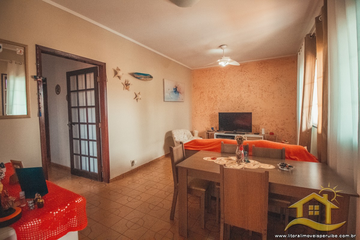 Casa no bairro Oásis, Lado Linha