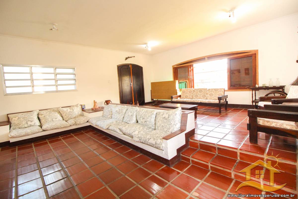 Casa no bairro Turístico, Lado Linha