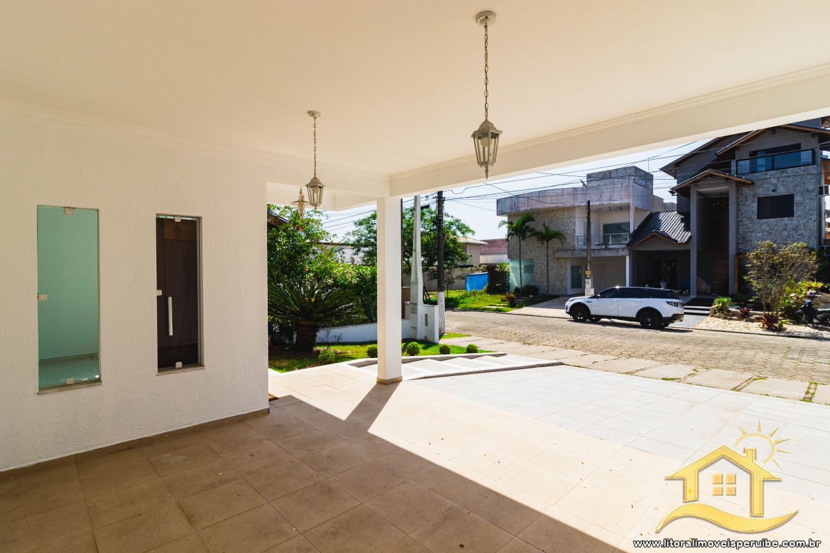 Casa no bairro Residencial Três Marias, Pós Linha