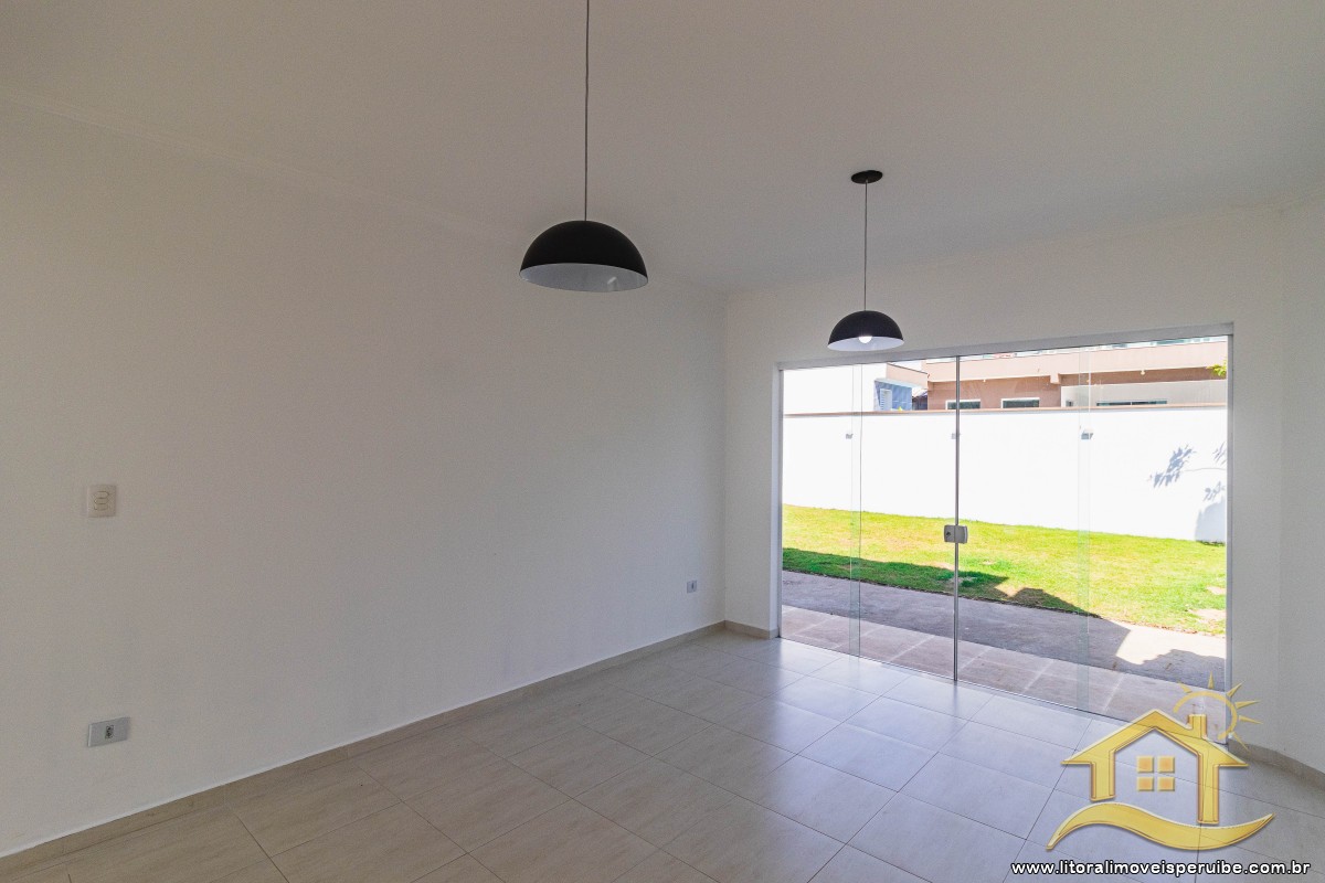 Casa no bairro Residencial Três Marias, Pós Linha