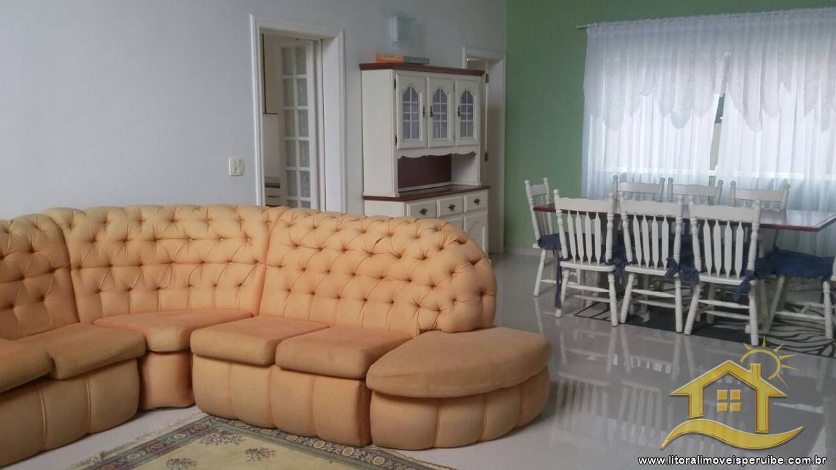 Casa no bairro Bougainvillée III, Lado Linha