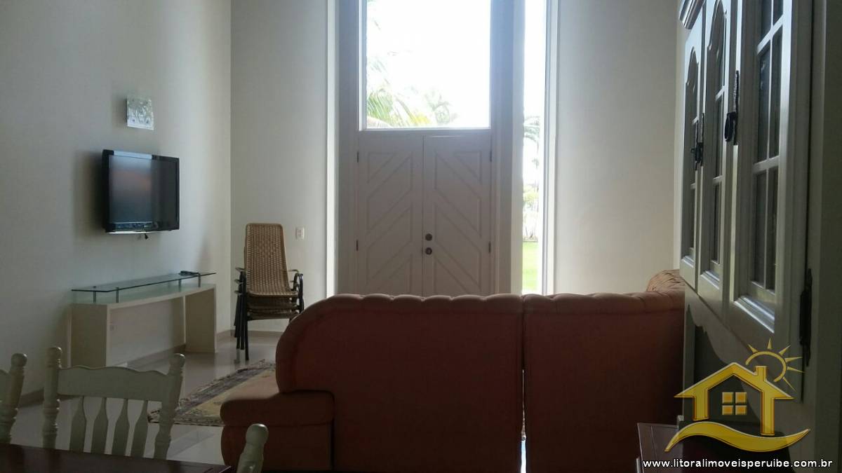 Casa no bairro Bougainvillée III, Lado Linha